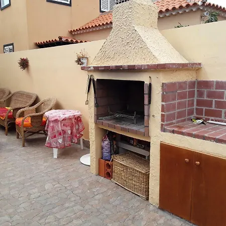 Villa Riki - Bed & Breakfast Bed & Breakfast Arona (Tenerife)