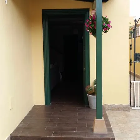 Frühstückspension Villa Riki - Bed & Breakfast 2*