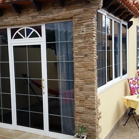 Villa Riki - Bed & Breakfast 2*