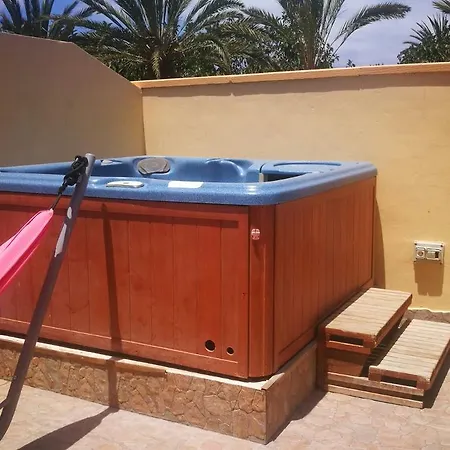 Villa Riki - Bed & Breakfast Отель типа 