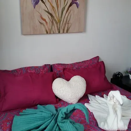 Villa Riki - Bed & Breakfast Отель типа 