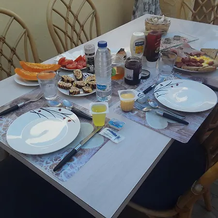 Villa Riki - Bed & Breakfast 2* Арона